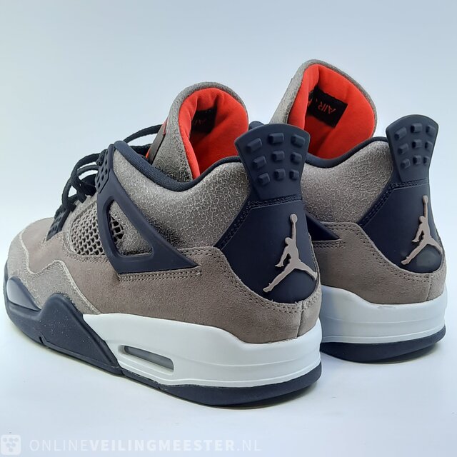 Air jordan best sale 1 maat 42