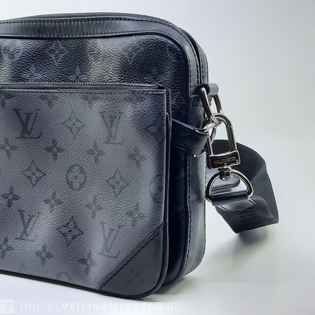 Louis Vuitton trio messenger schoudertas grijs