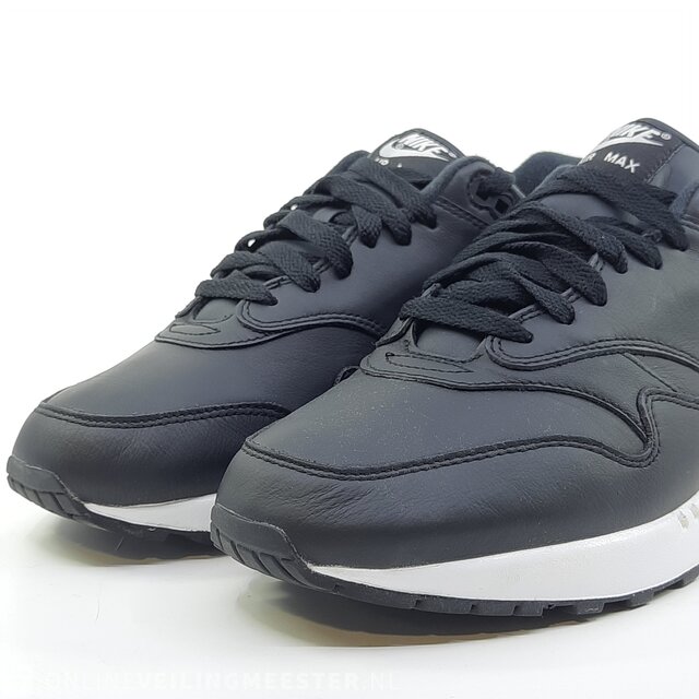 Nike schoenen 43 online