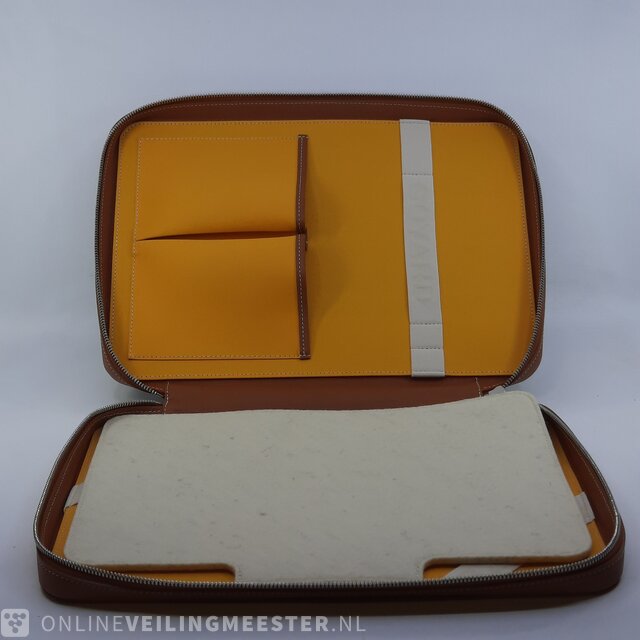 Suitcase Goyard, Satolas GM » Onlineauctionmaster.com